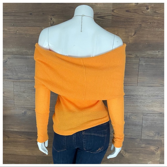 NWT Free People Snow Bunny Long Sleeve Yellow - Picture 7 of 8